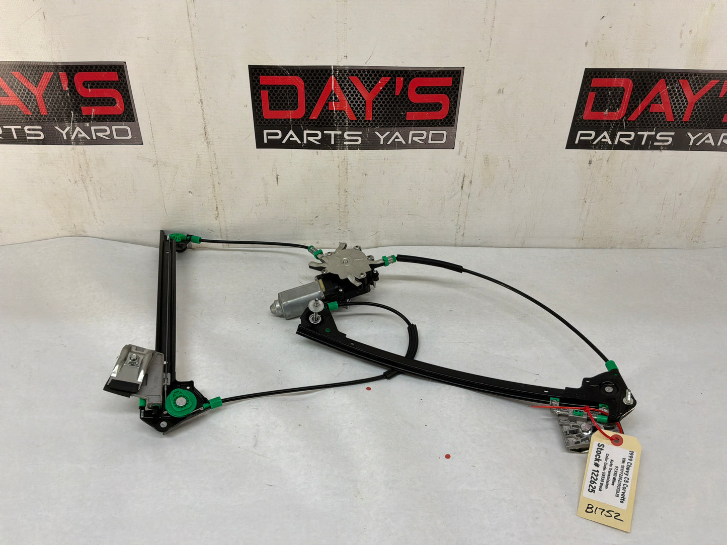 1999 Chevy C5 Corvette RH Passenger Front Window Regulator Motor OEM