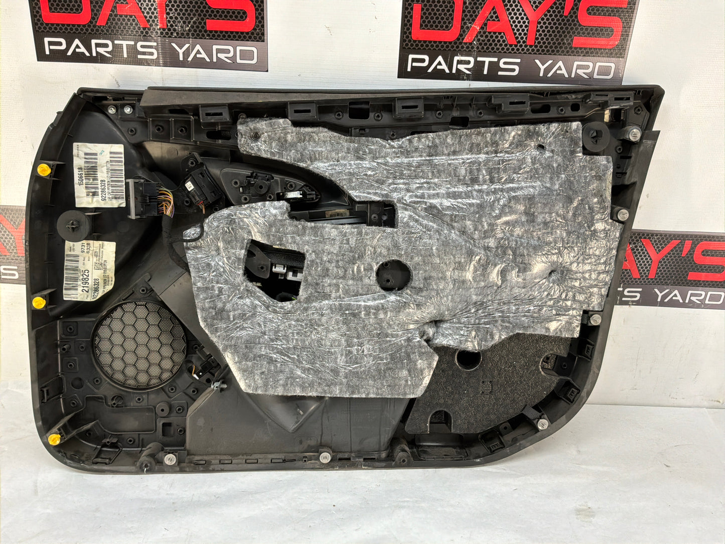2016 Chevy Caprice PPV LH Driver Front Interior Door Panel Trim OEM