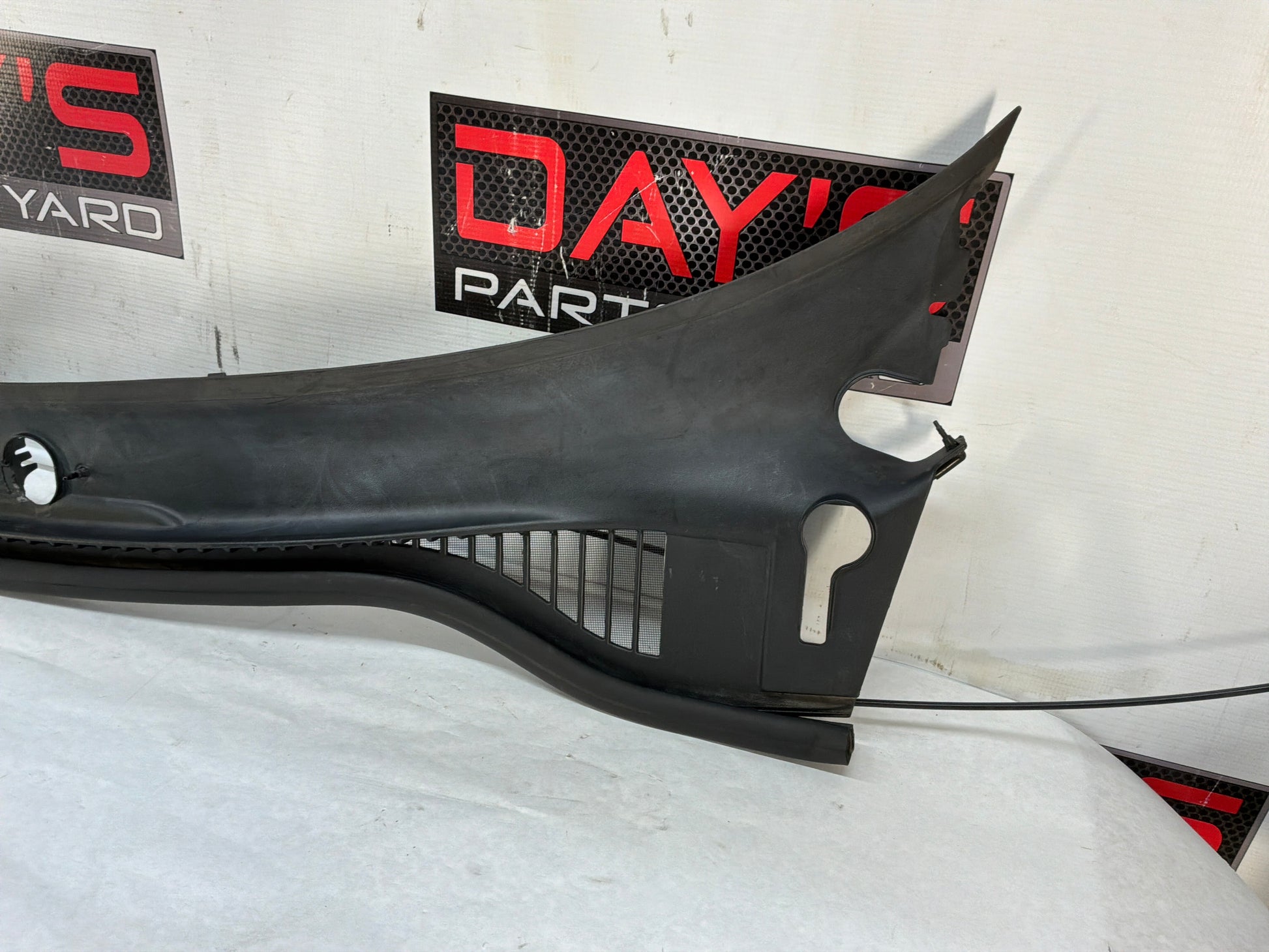 Cowl - Day's Parts Yard