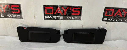 2004 Pontiac GTO RH & LH Sun Visors Sunvisors w/ Clips OEM