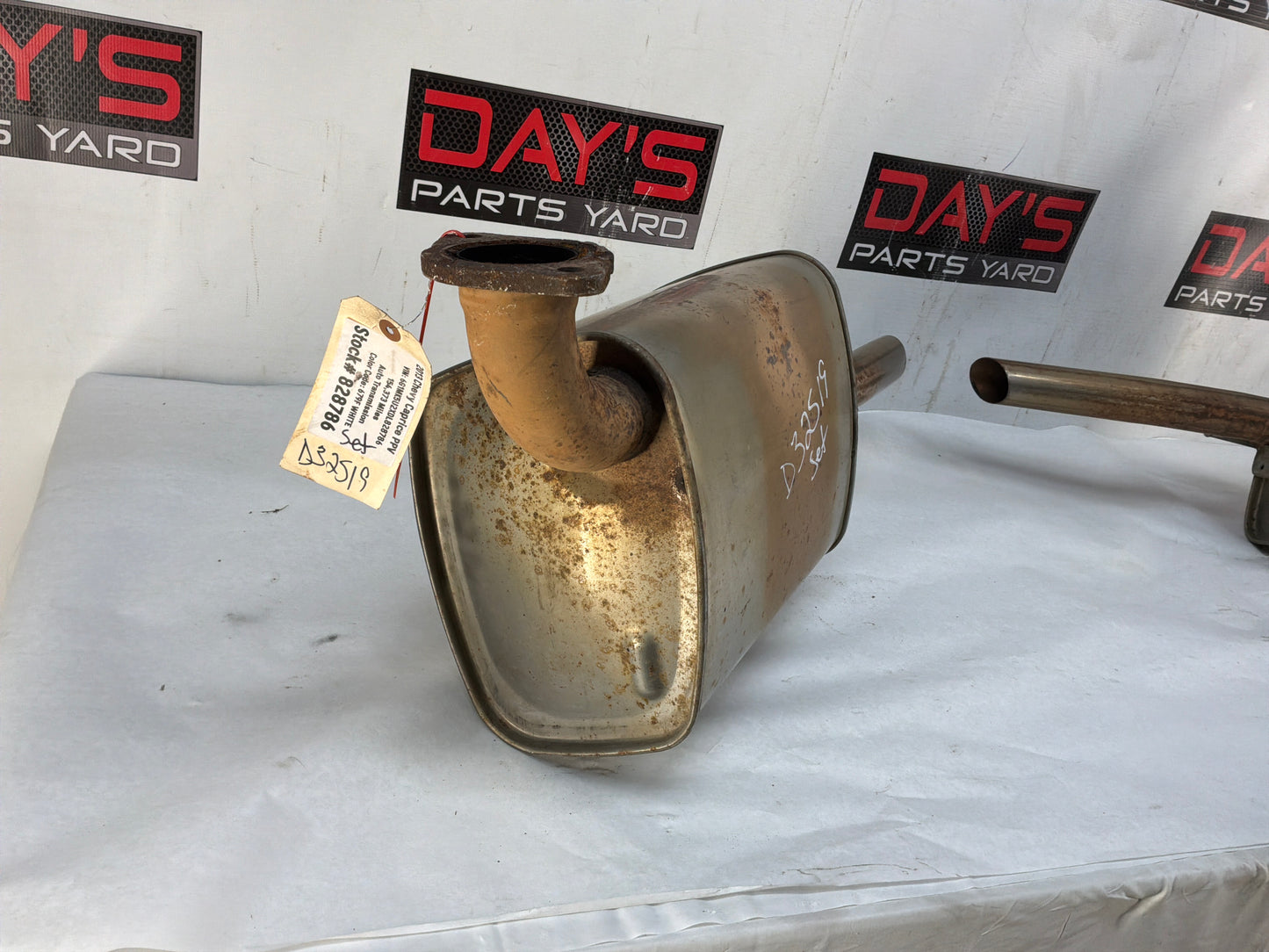 2013 Chevy Caprice PPV Factory OEM Exhaust Mufflers Set - Day's Parts Yard