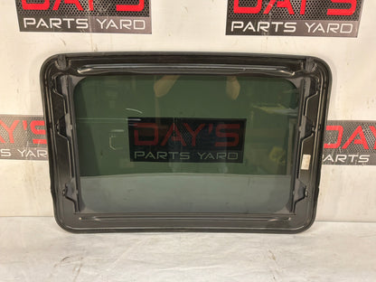 2014 Chevy Camaro ZL1 Sun Moon Roof Sunroof Glass OEM