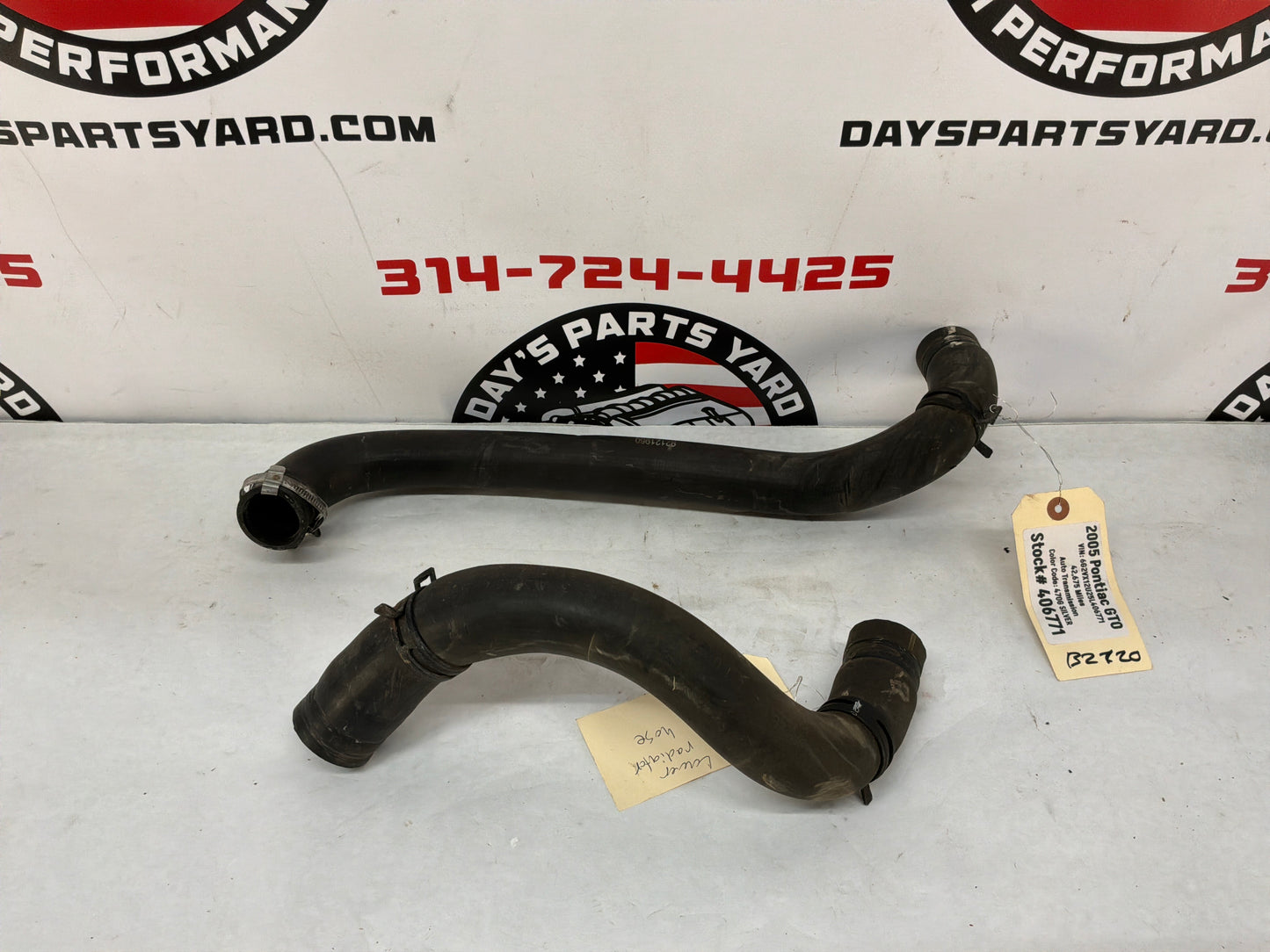 2005 Pontiac GTO Upper & Lower Radiator Hoses OEM