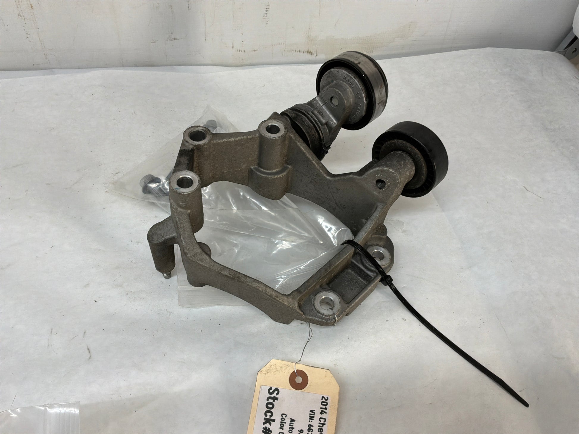 Bracket - Day's Parts Yard