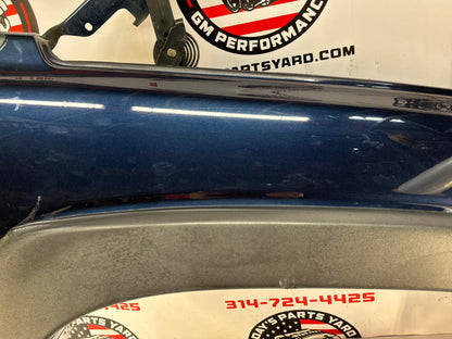 2005 Chevy Silverado 2500HD RH Passenger Front Fender OEM