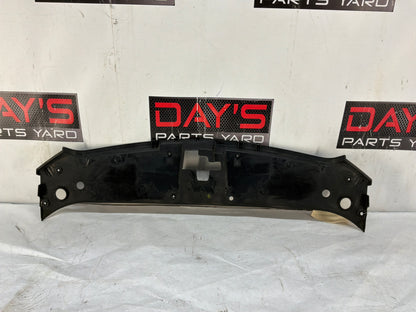 Radiator cover - Day's Parts Yard