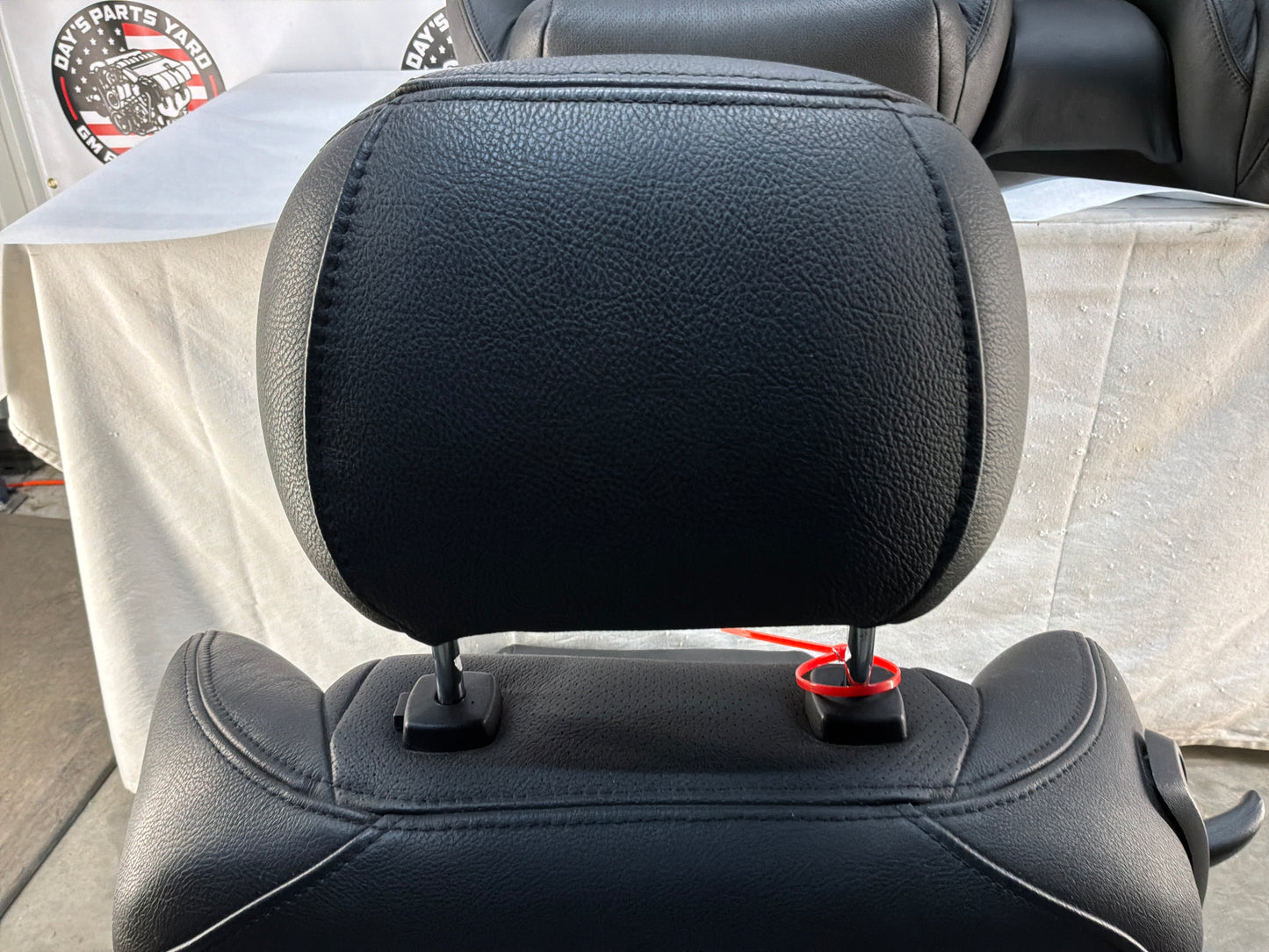 2005 Pontiac GTO Black Leather Front and Rear Seats Set OEM