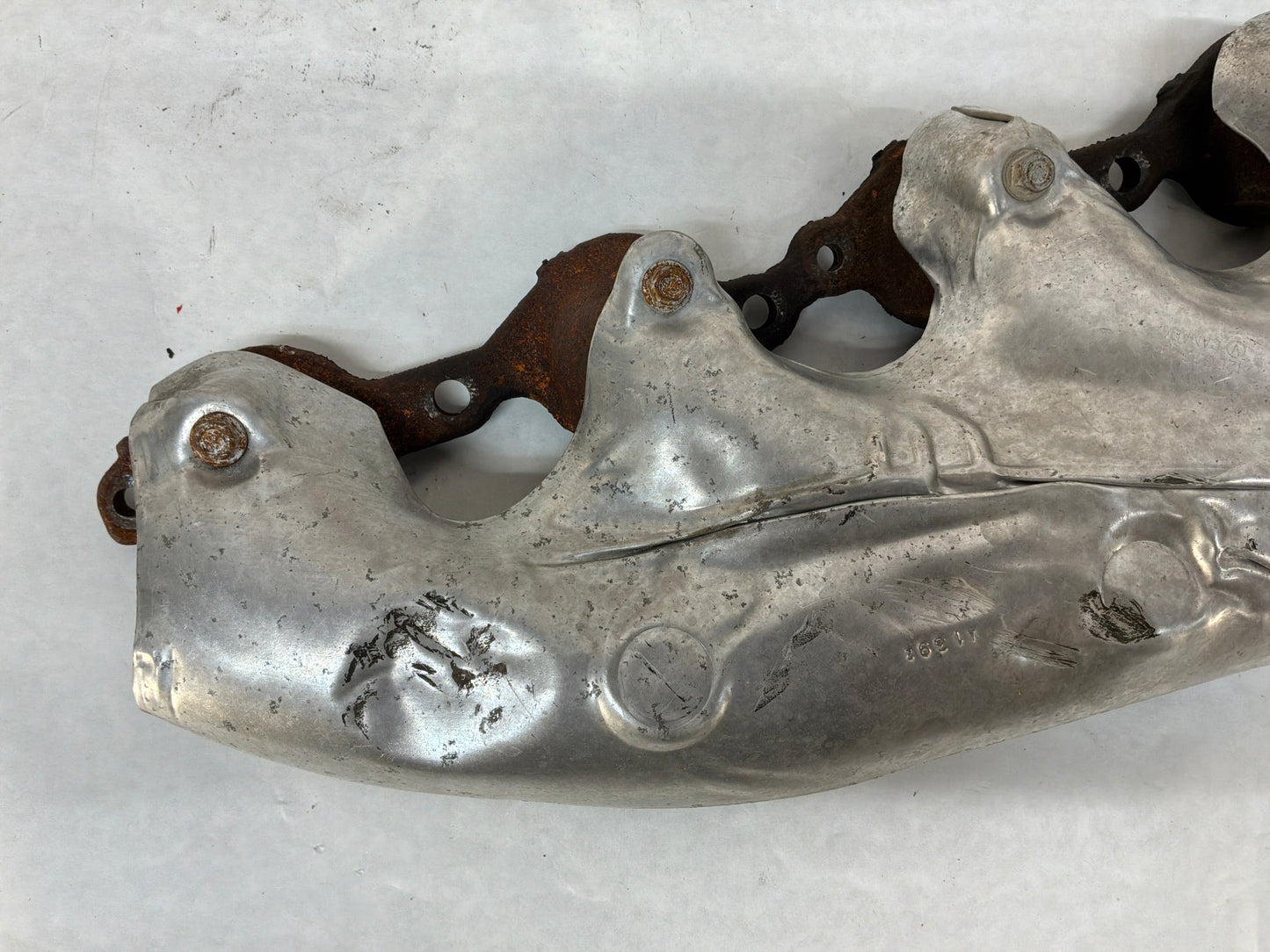 2012 Chevy Avalanche RH & LH Exhaust Manifolds Factory OEM