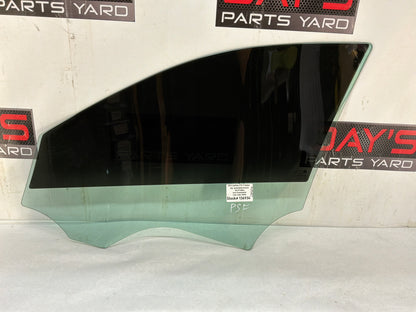 Rh front glass - Day's Parts Yard