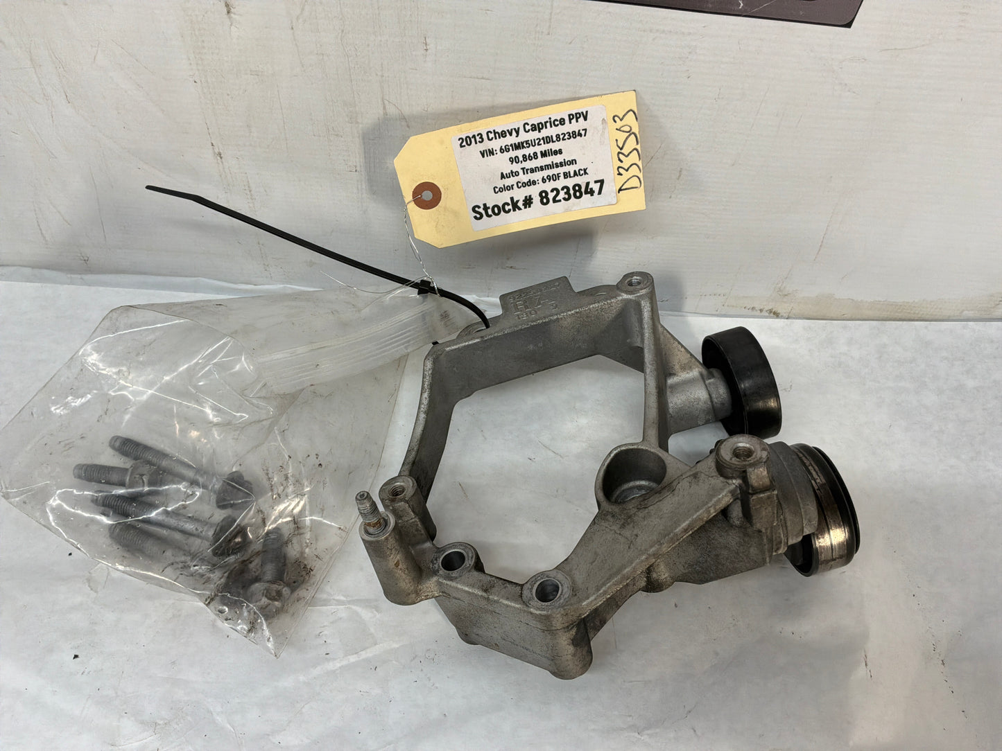 Bracket - Day's Parts Yard