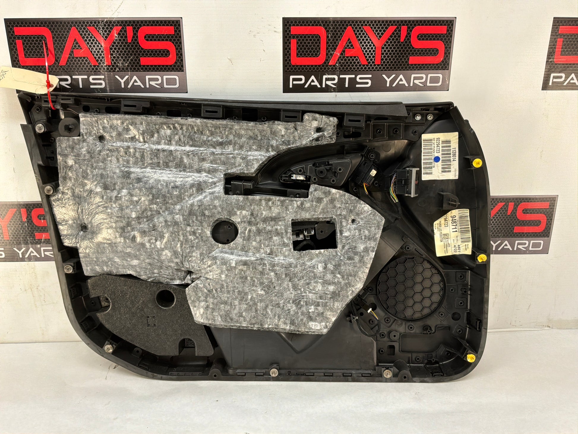 Rh front door panel - Day's Parts Yard