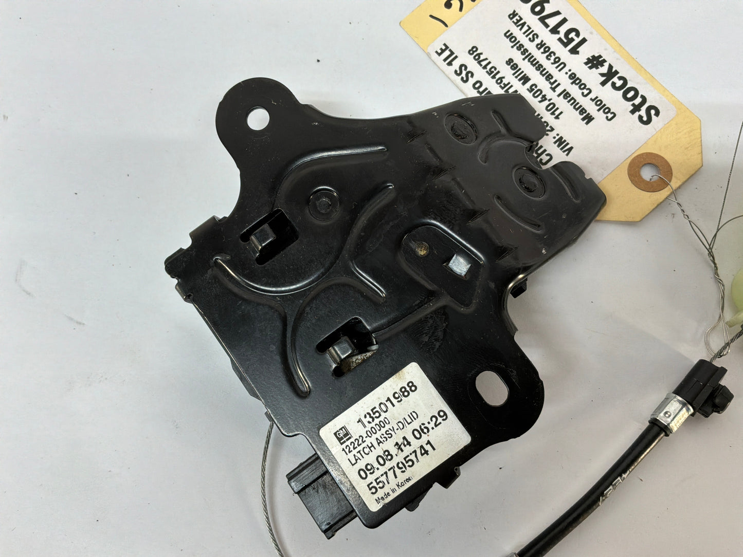 2015 Chevy Camaro SS 1LE  Rear Trunk Lock Lid Latch Actuator OEM