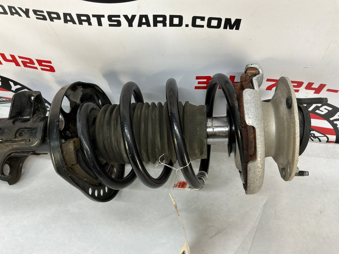 2016 Cadillac CTS-V Front Suspension RH & LH Magnetic Ride Strut OEM