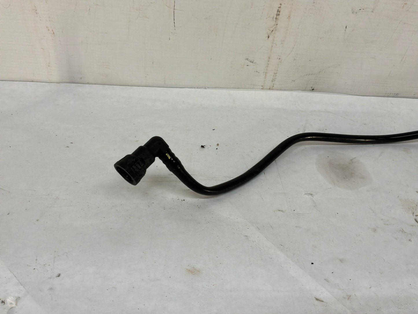 2008 Pontiac G8 GT EVAP Fuel Gas Tank Lines Hoses Tubes Pipes OEM
