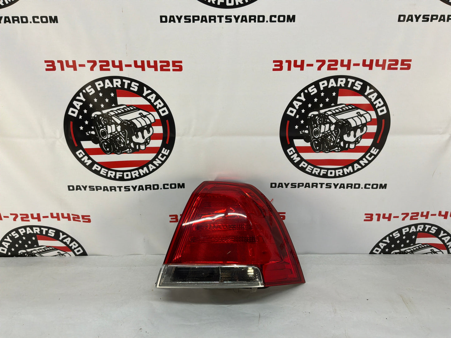 2011 Chevy Caprice PPV  RH Passenger Taillight Tail Light Lamp OEM