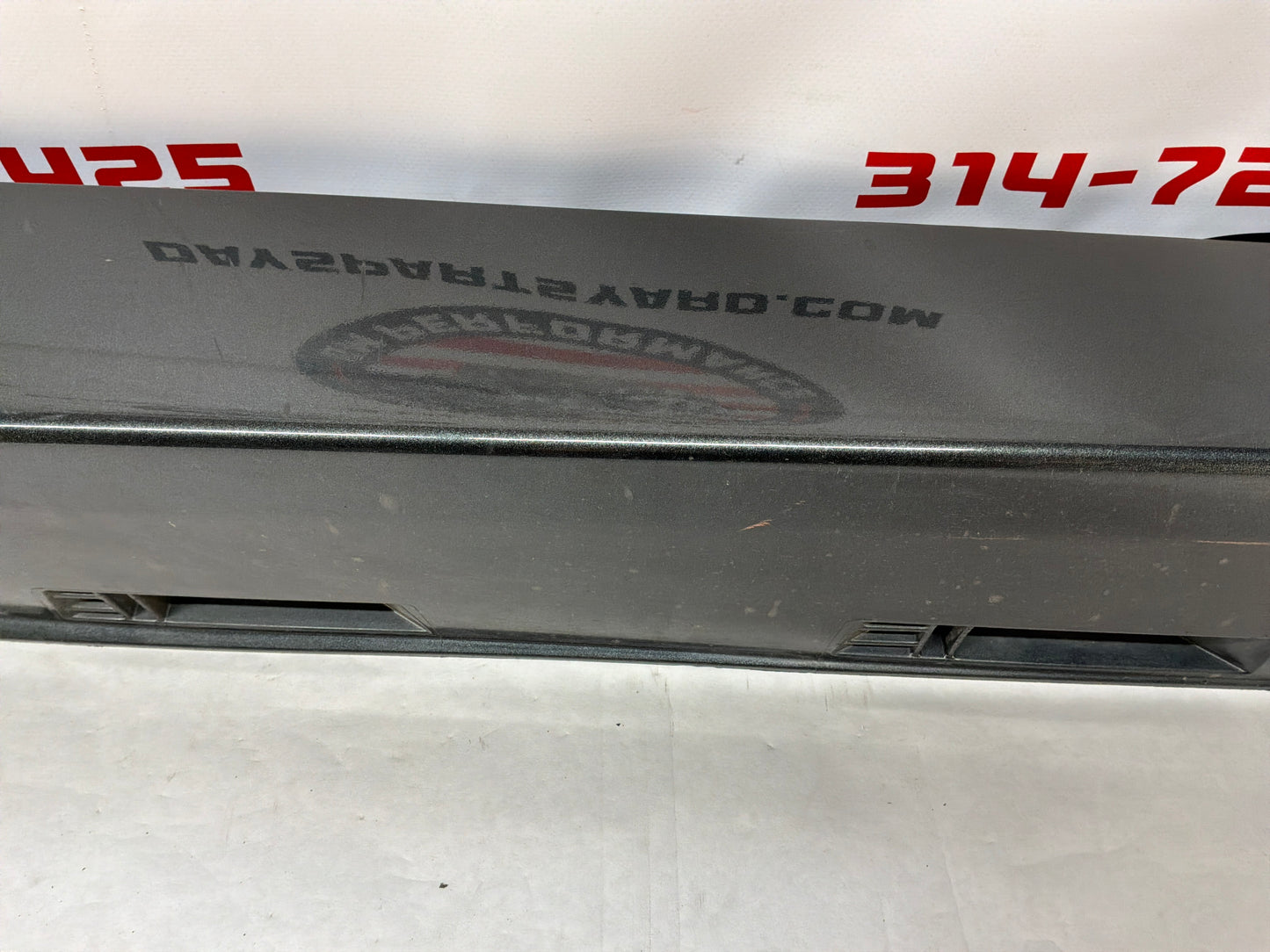 2017 Chevy SS Sedan RH Passenger Rocker Molding Side Skirt Panel Trim Gray OEM