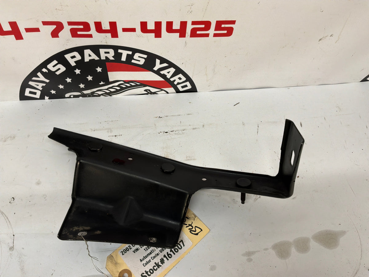2002 Chevy Camaro Z28 LH Driver Upper Fender Mounting Bracket Brace OEM