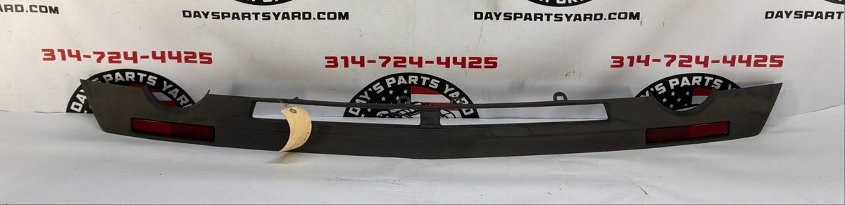 2009 Cadillac CTS-V Sedan Rear Bumper Fascia Cover Valance Diffuser Insert Cover Panel OEM