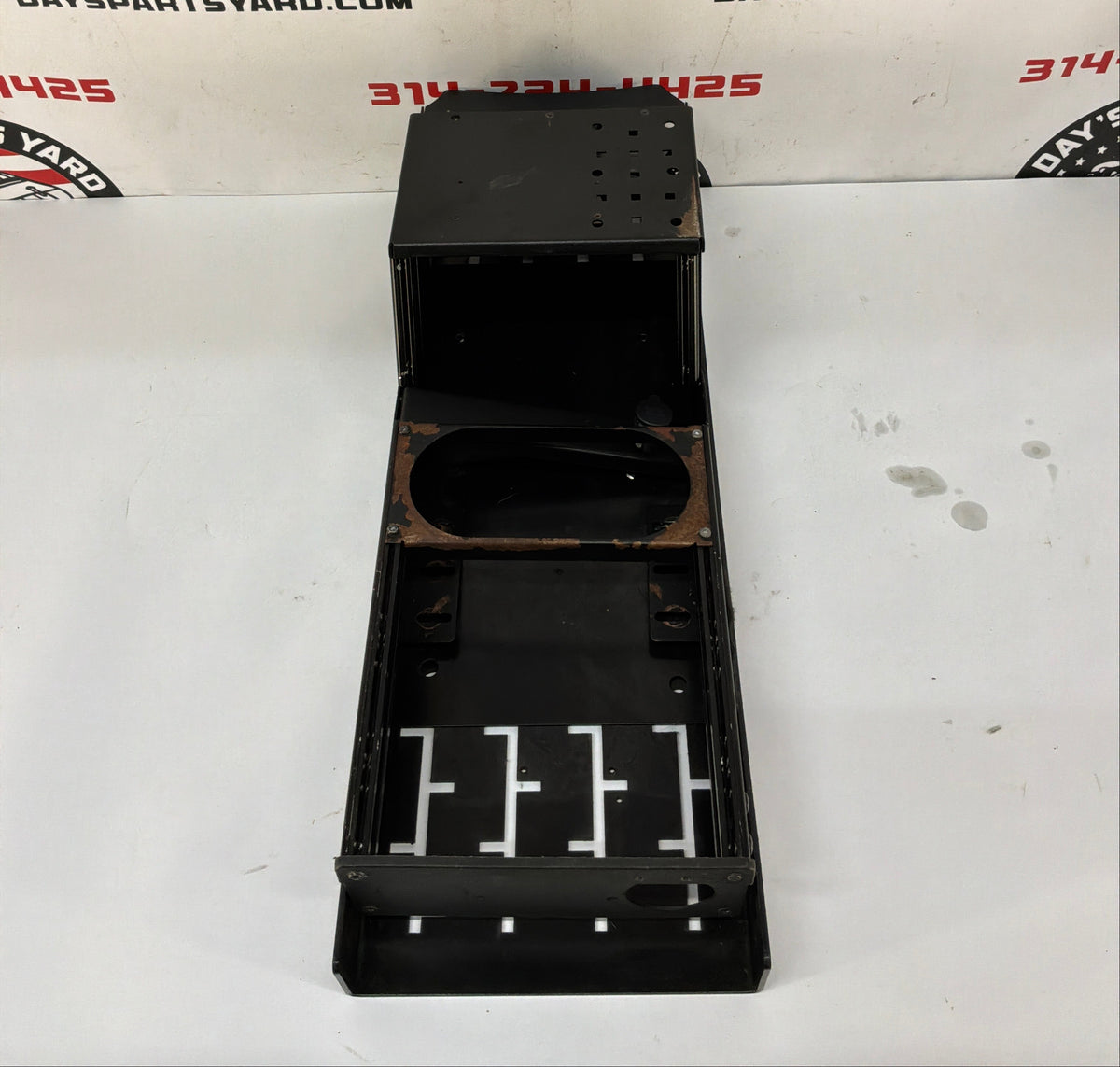 2014 Chevy Caprice PPV Center Console Arm Rest OEM