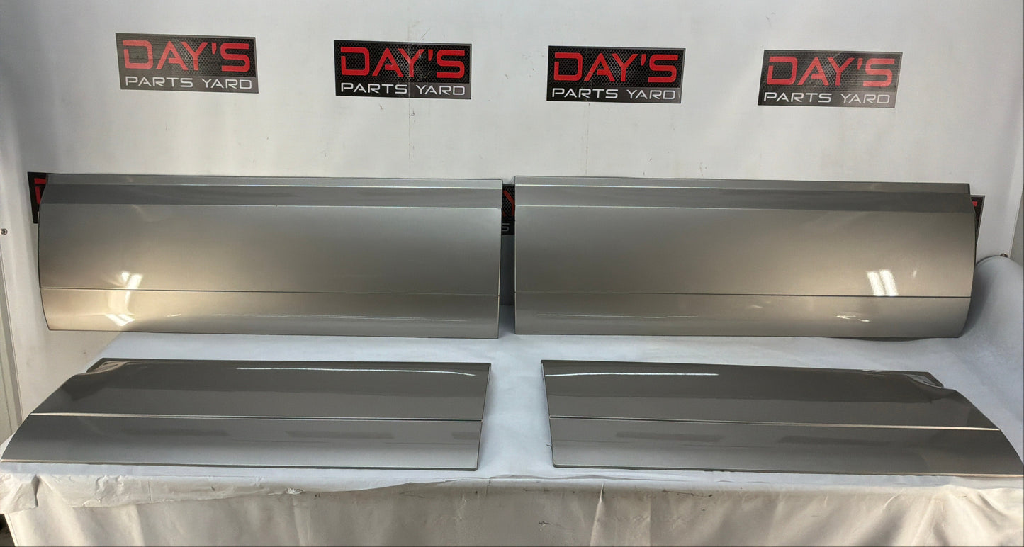 2002 Cadillac Escalade EXT Front & Rear Door Cladding’s OEM