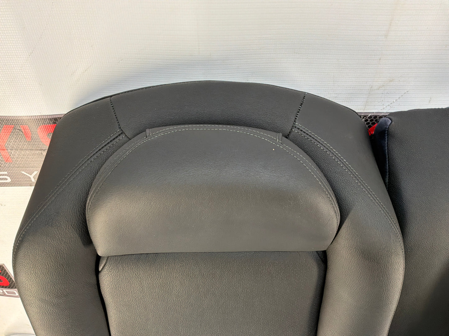 2004 Pontiac GTO Seats Fronts and Rears Black Leather OEM