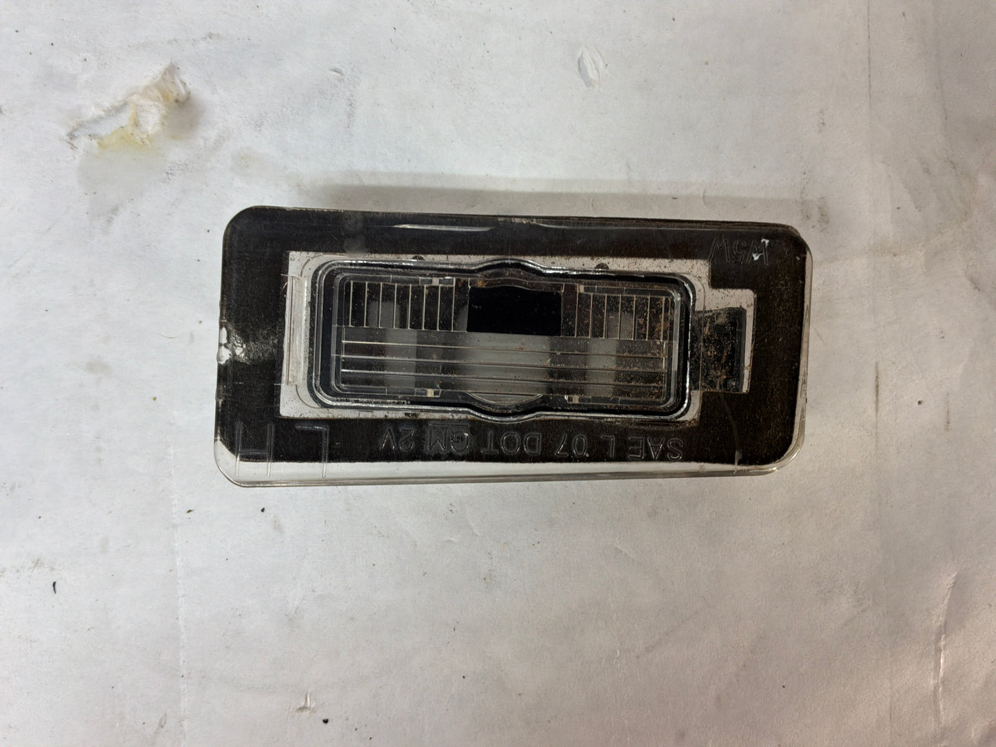 2008 Pontiac G8 GT Trunk Deck Lid License Plate Tag Lights Lamps Housings OEM