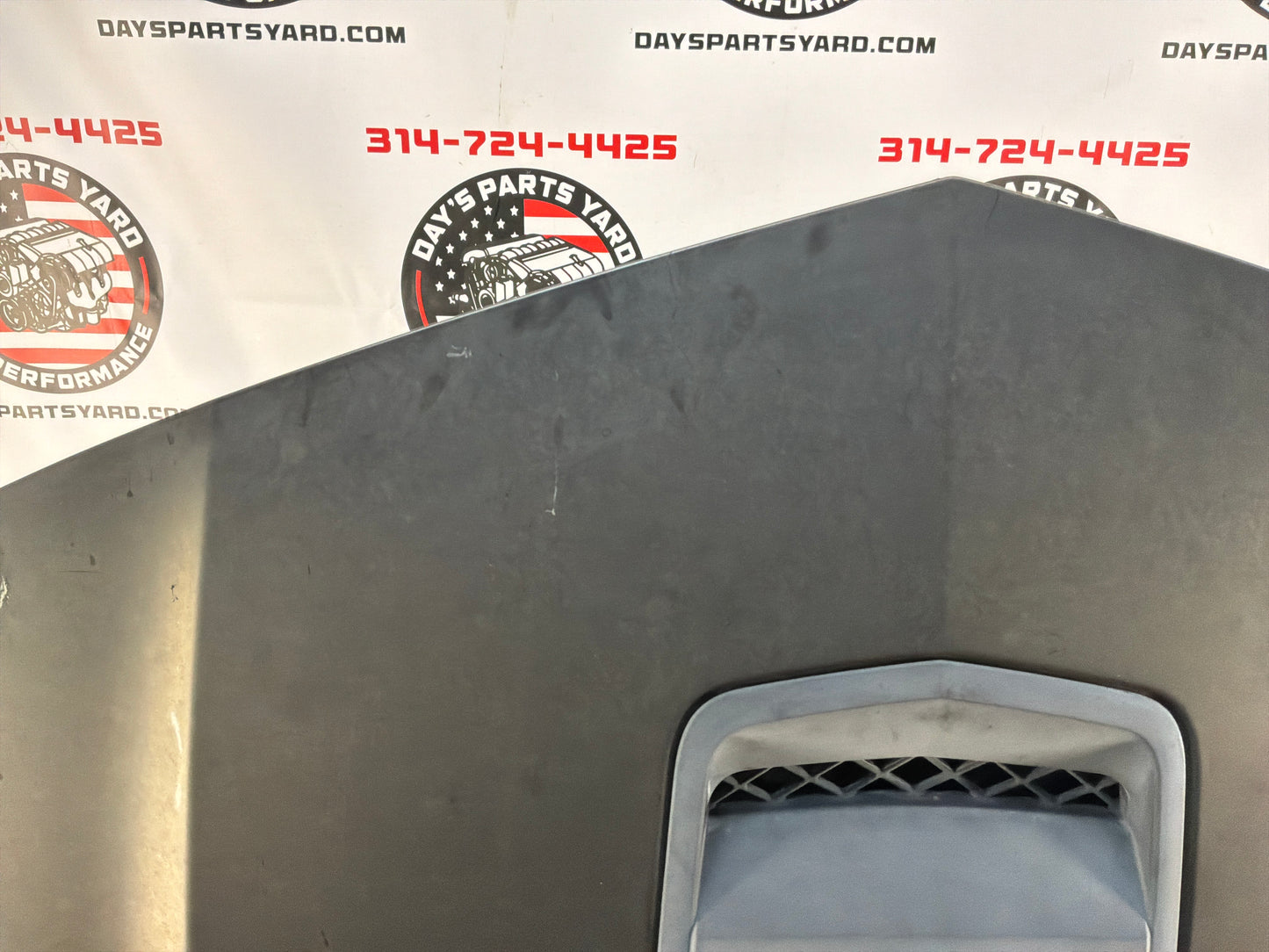 2015 Chevrolet Camaro SS 1LE Hood w/ Scoop Vent Insert Black OEM
