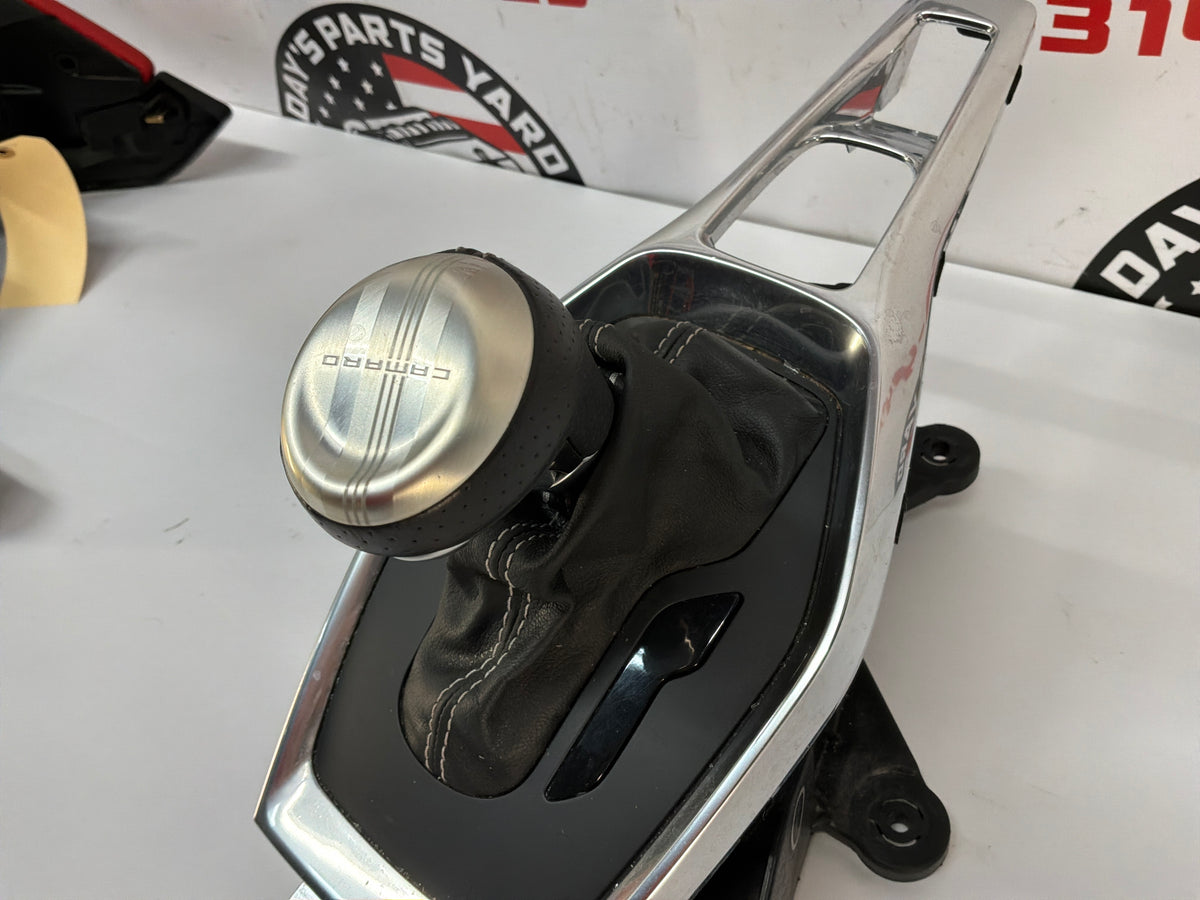 2021 Chevy Camaro SS Center Console w/ Shifter OEM