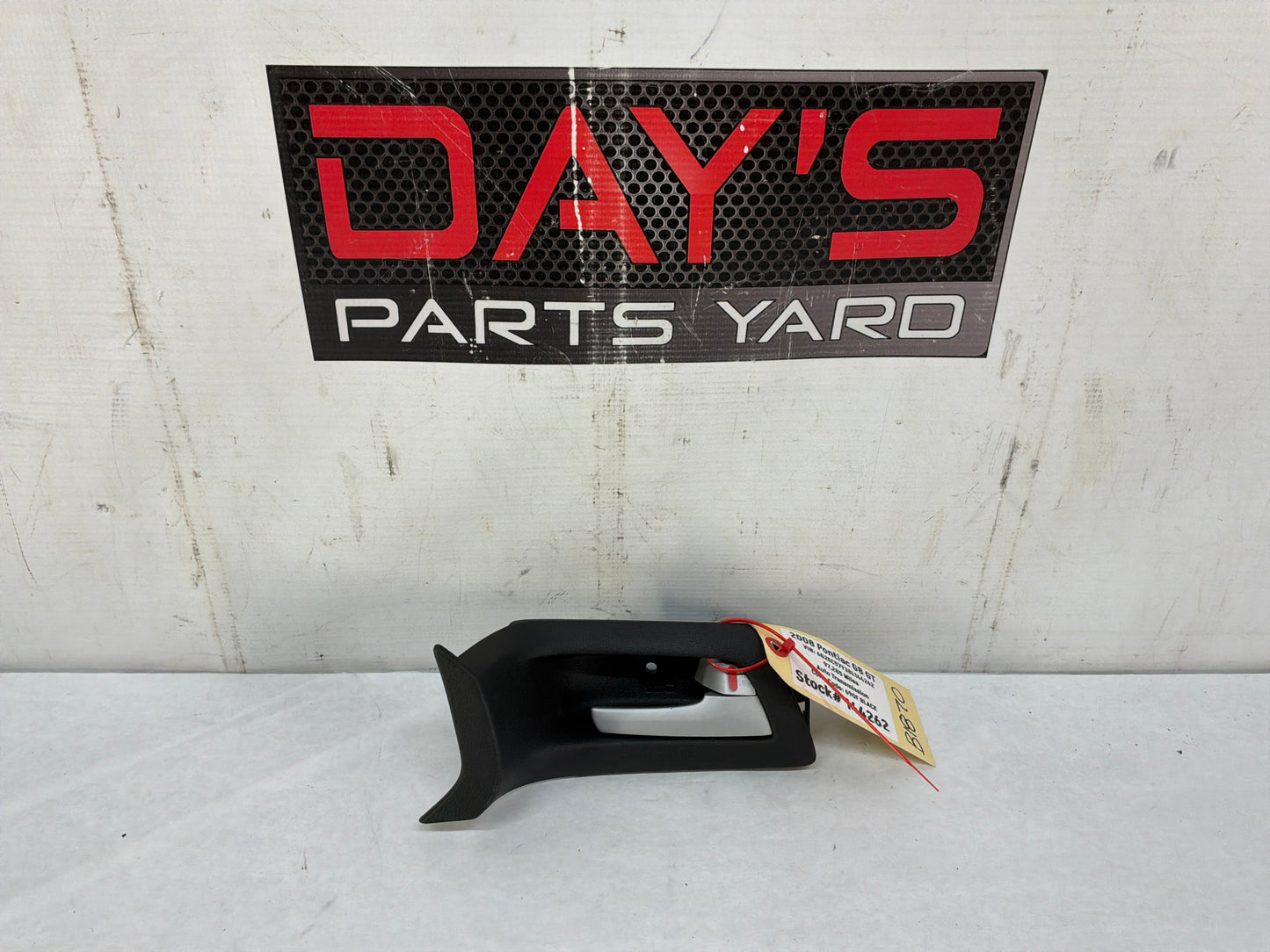 2008 Pontiac G8 GT RH Passenger Front Interior Door Handle OEM