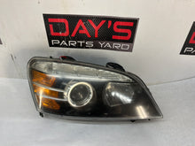 Rh headlight - Day's Parts Yard