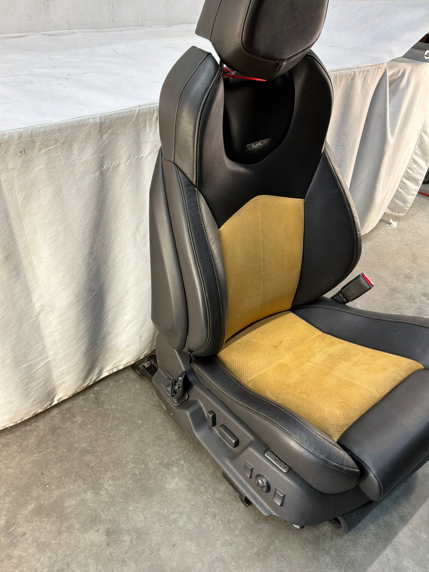 2011 Cadillac CTS-V Coupe Recaro Front RH Passenger Seat OEM