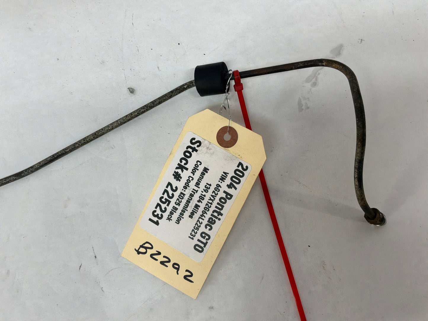 2004 Pontiac GTO RH Passenger Rear Suspension Control Arm Hard Brake Line Tube Hose OEM