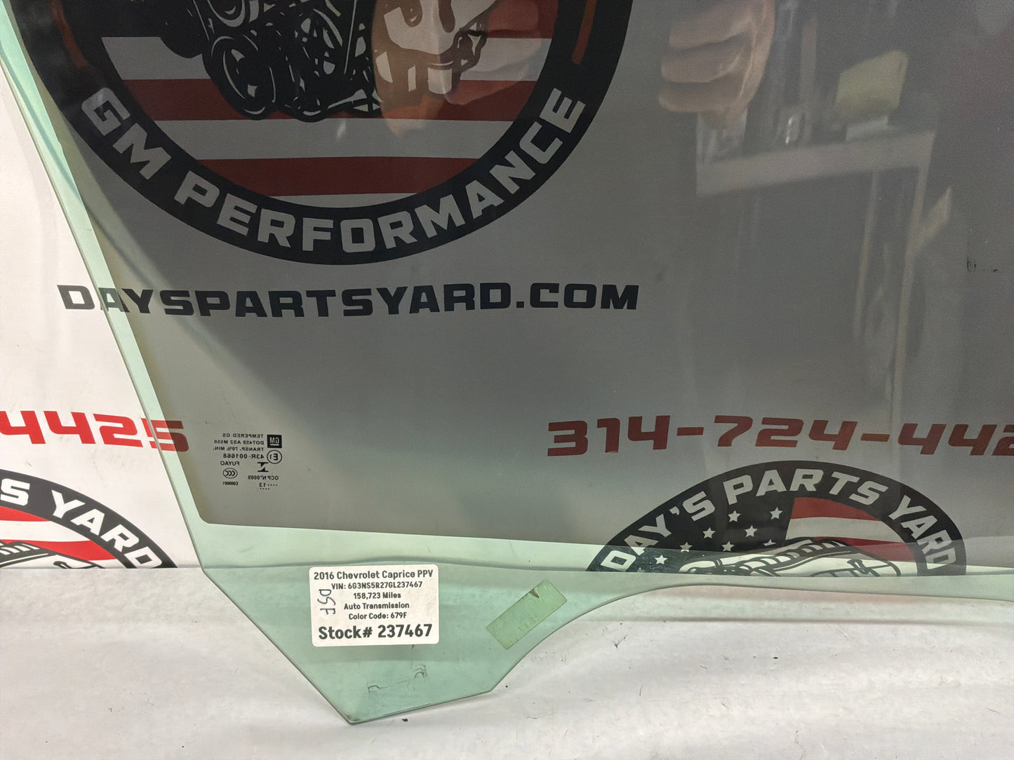 2016 Chevy Caprice PP LH Driver Front Door Window Glass OEM