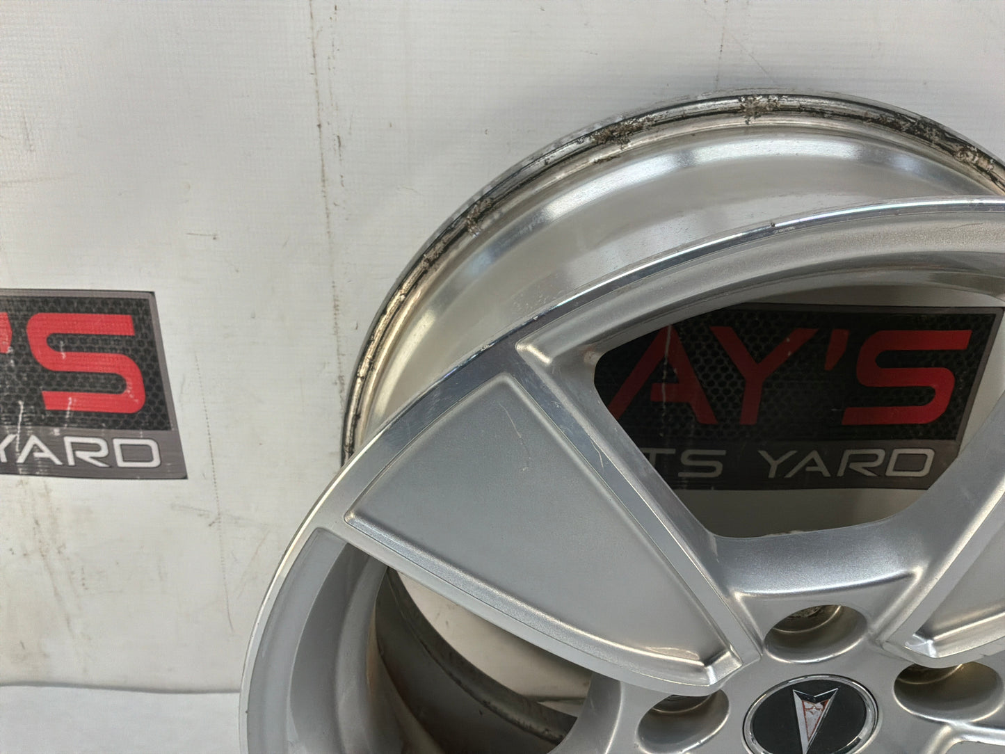 2008 Pontiac G8 GT Factory OEM Wheel 18x8 OEM