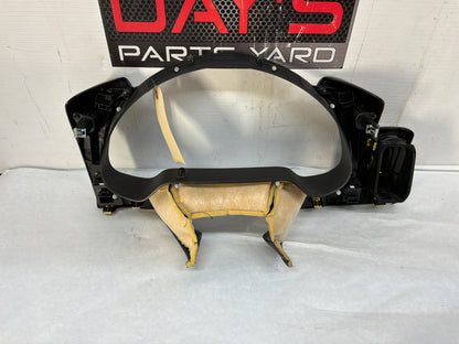 Speedometer bezel - Day's Parts Yard