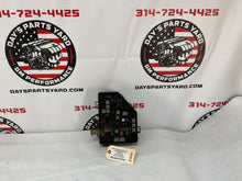 2011 Chevy Caprice PPV Engine Motor Bay Fuse Box Block OEM