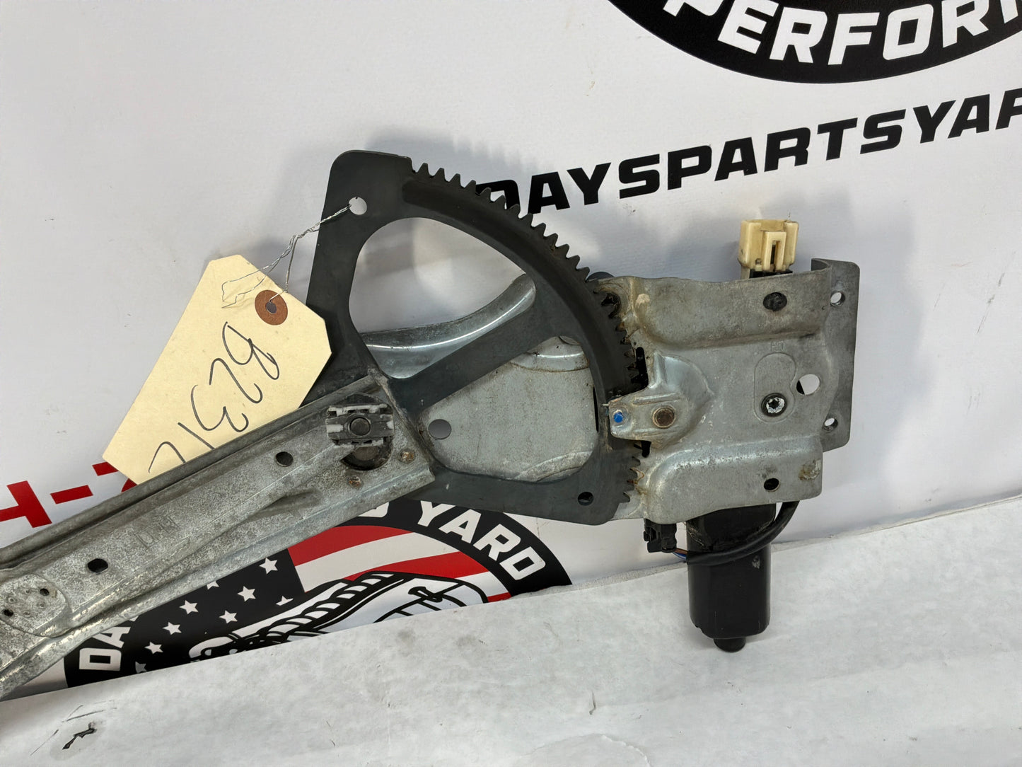 2004 Pontiac GTO LH Driver Front Window Regulator Motor OEM