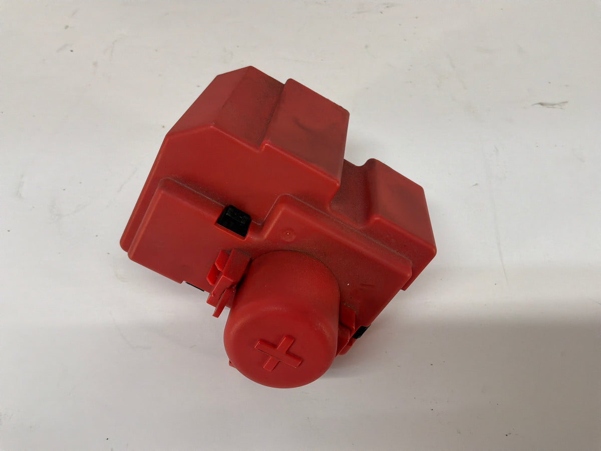2014 Chevy Sedan SS Positive Battery Jump Start Positive Post Terminal Fuse Cover OEM