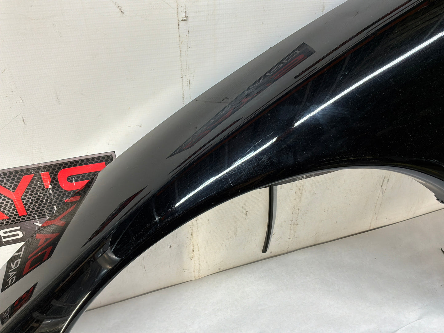 Lh front fender scratches