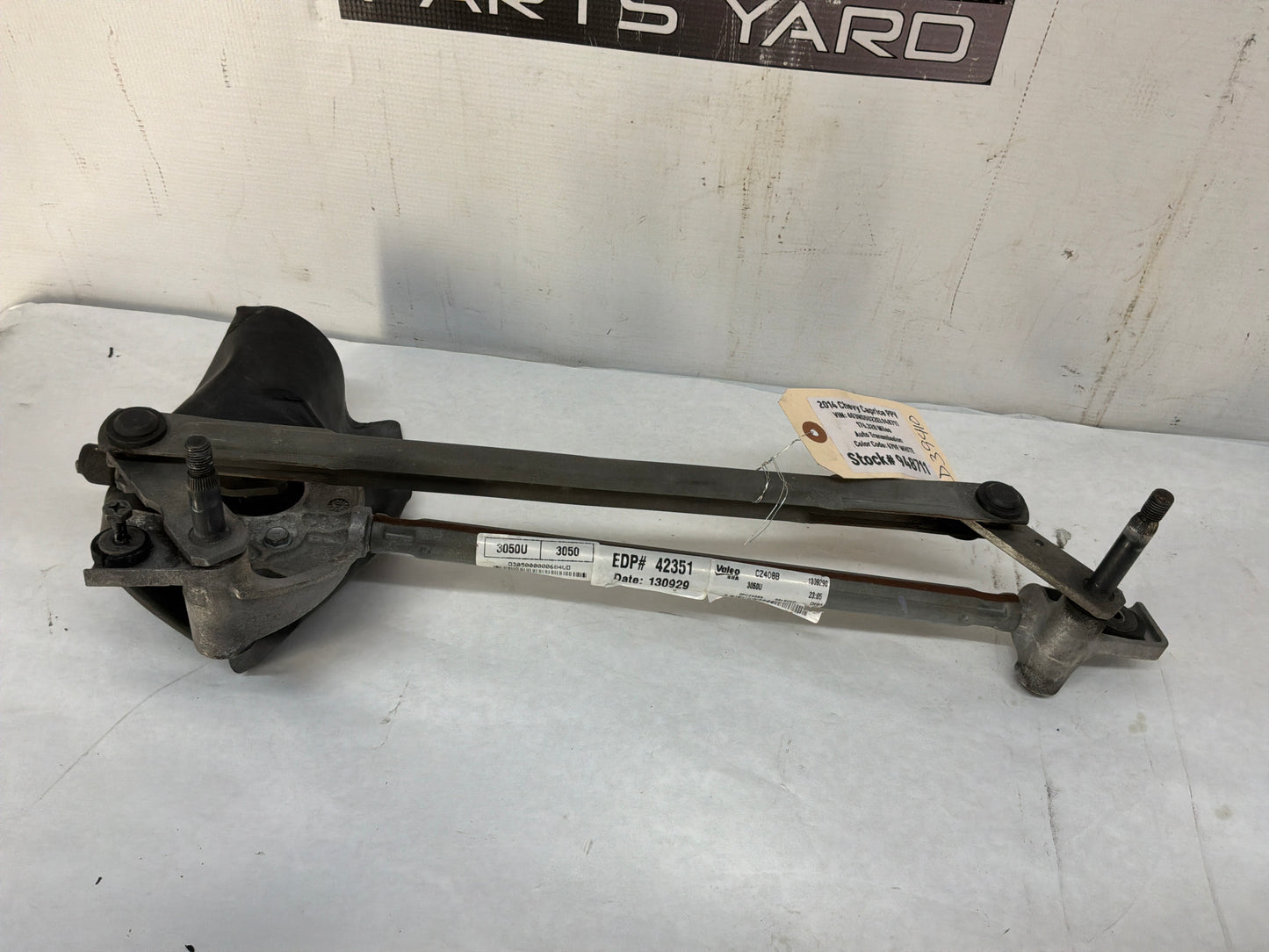 Windshield wiper arm - Day's Parts Yard
