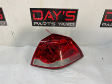 Rh taillight - Day's Parts Yard