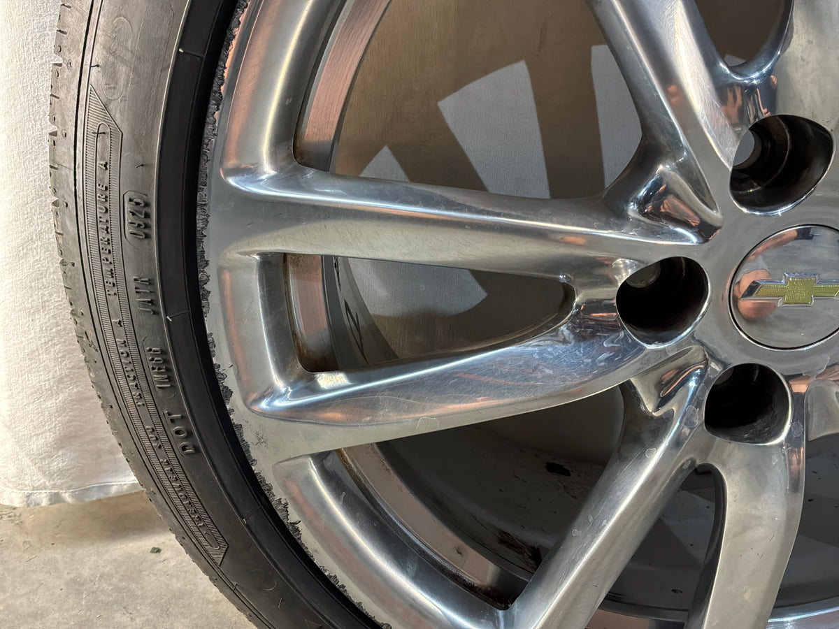 2014 Chevy SS Sedan Wheels Rim & Tires 19x8.5 & 19x9 275/35/19 245/40/19