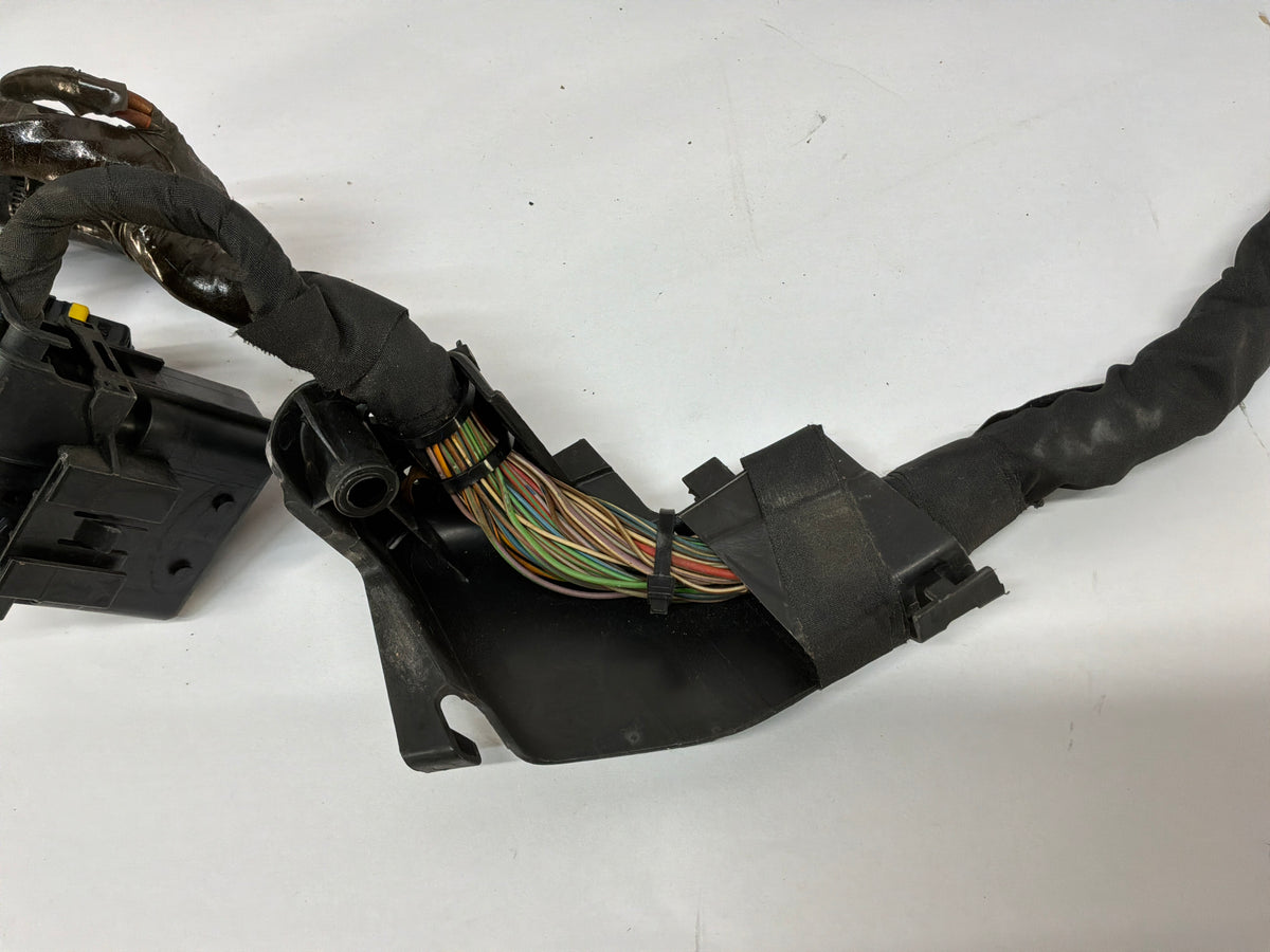 2014 Chevy SS Sedan Fire Wall Engine Bay Front Chassis Wire Wiring Harness OEM
