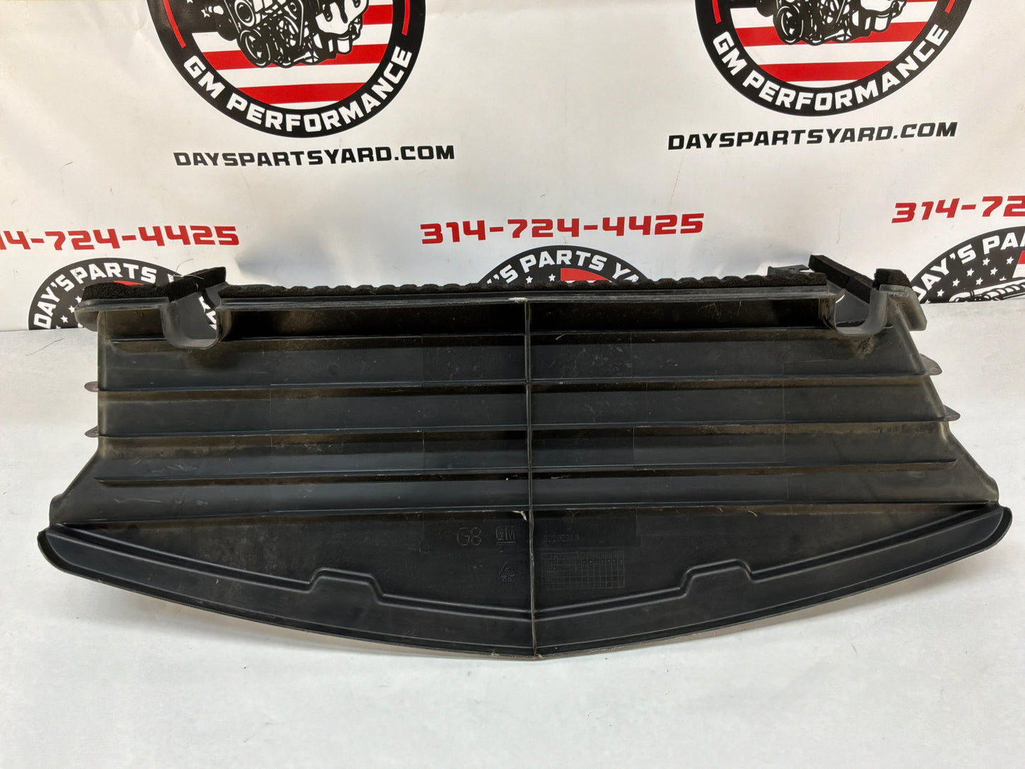 2008 Pontiac G8 Base Duct Radiator Engine Air Inle