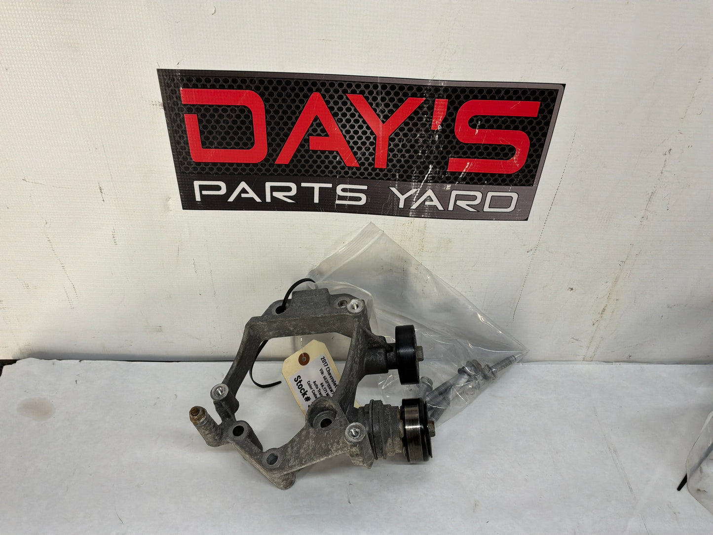 2017 Chevy SS Sedan AC A/C Air Conditioner Compressor Bracket w/ Hardware OEM
