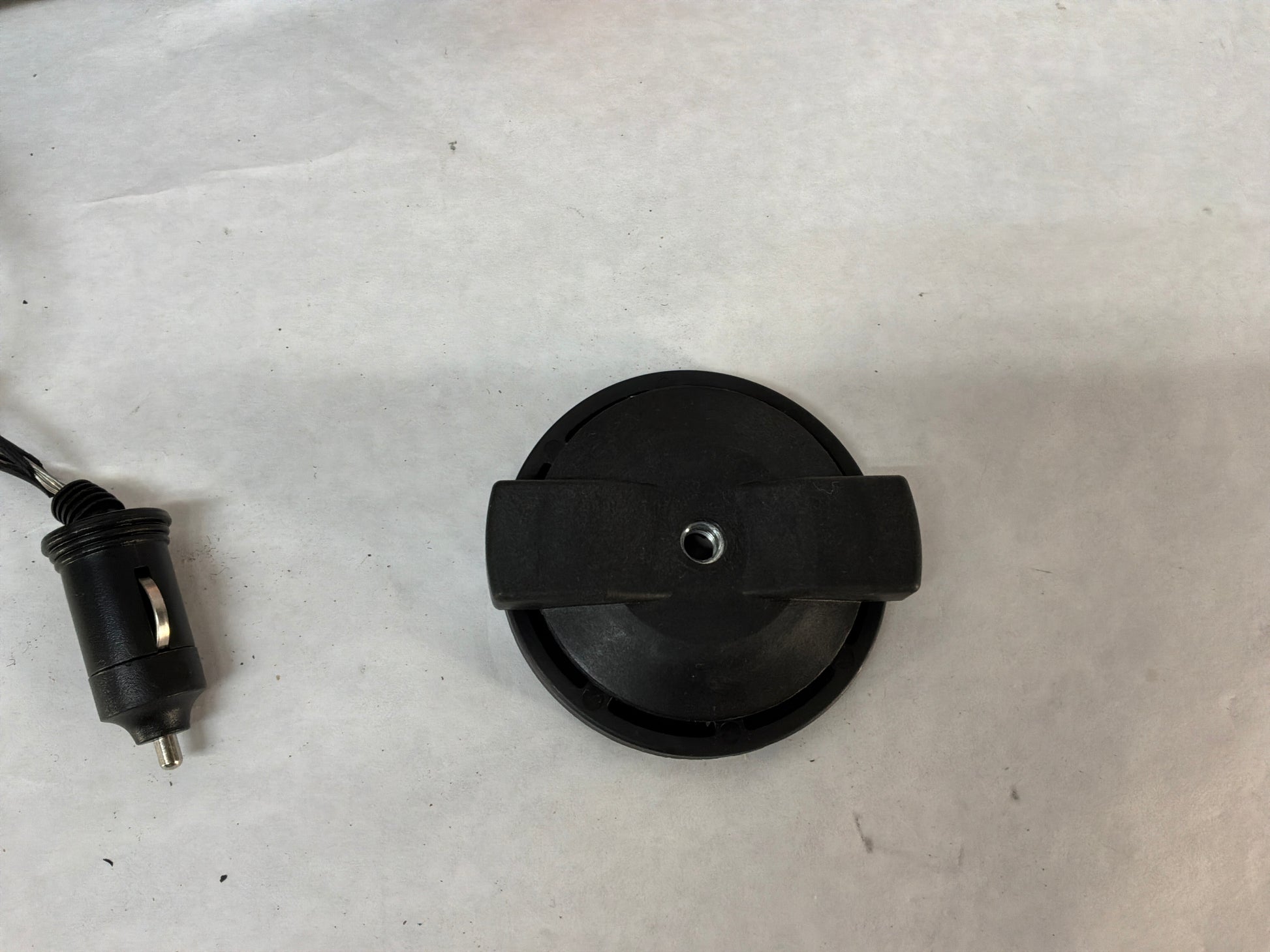 Tire inflator - Day's Parts Yard