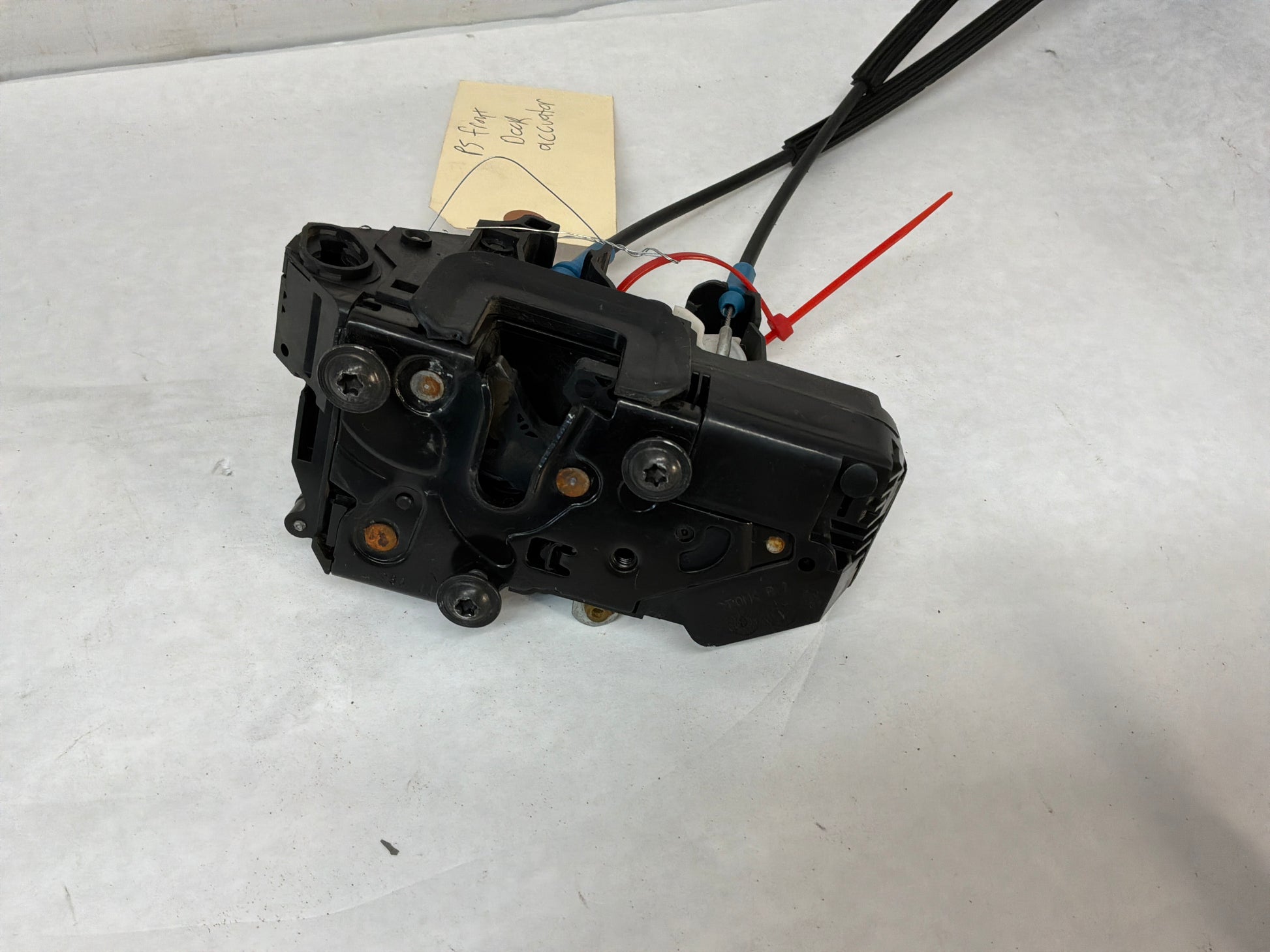 2012 Chevy Caprice PPV RH Passenger Front Door Lock Actuator OEM - Day's Parts Yard