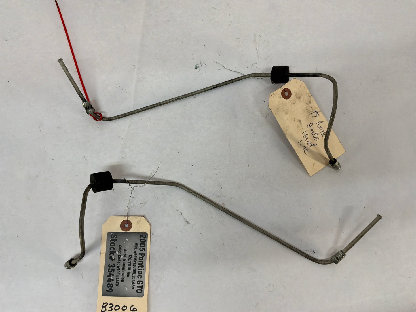 2005 Pontiac GTO  RH & LH Rear Suspension Control Arm Hard Brake Lines Tubes Hoses OEM