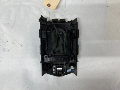 2011 Cadillac CTS-V Automatic Transmission Shifter Gear Selector Trim Bezel Panel Black OEM