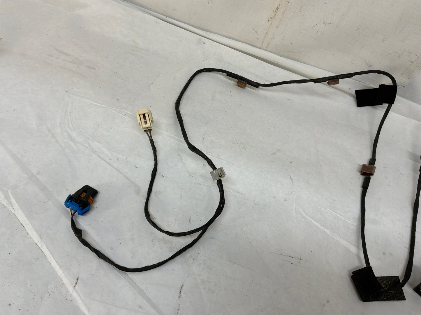 2004 Pontiac GTO Front Bumper Fog Light Lamp Wire Wiring Harness OEM